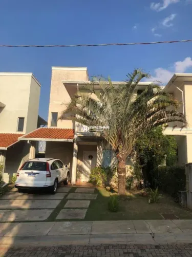 Casa a venda 3 quartos sendo 1 suite no condomínio Jardim dos Aromas