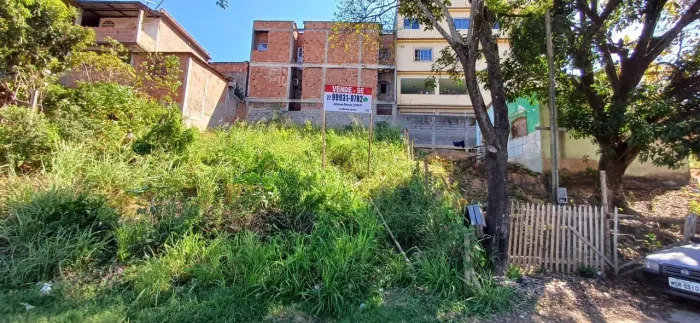 Vendo Terreno Escriturado 252m² próximo  Leste Oeste 