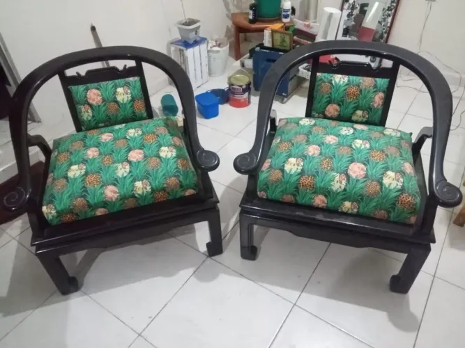 Cadeiras madeira maciça 