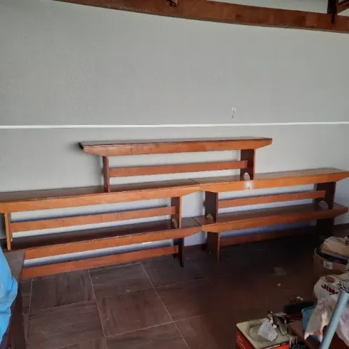 Bancos de Madeira em Cambará - Conjunto com 5 peças