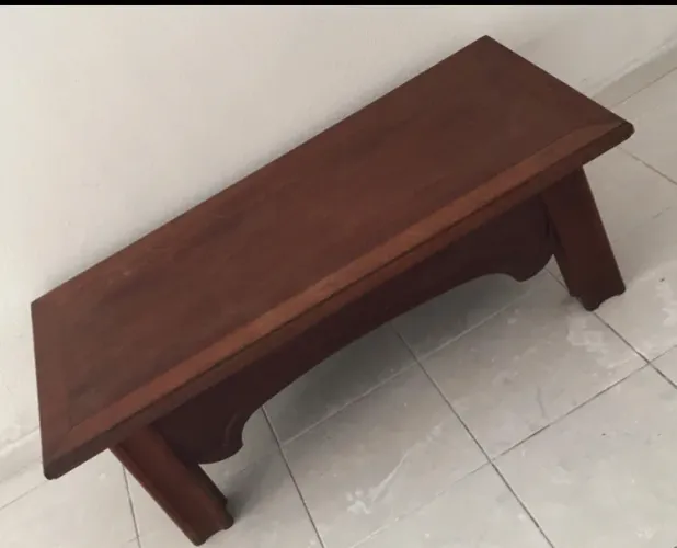 Mesa d centro madeira retrô 