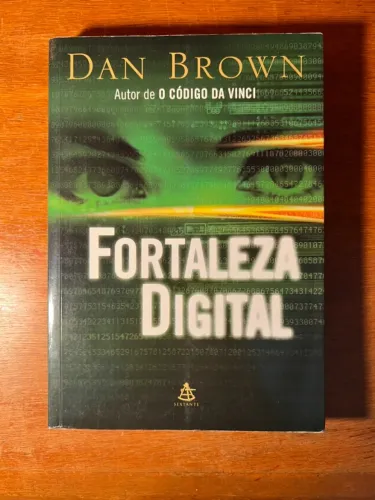 Livro Dan Brown - Fortaleza Digital - EM ÓTIMO ESTADO
