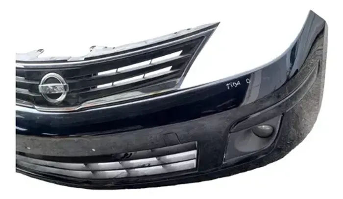 Párachoque Dianteiro Nissan Tiida 2009/2013