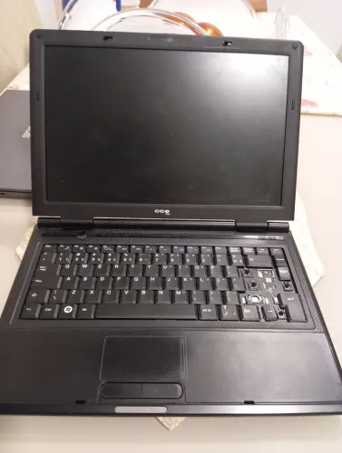 Carcaça de notebook CCE