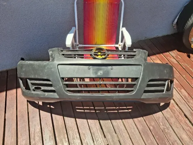 Parachoque do celta ano 2010