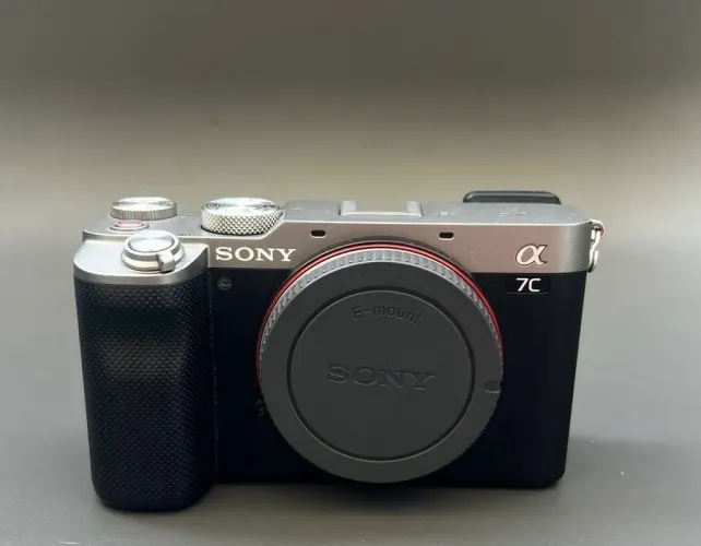 Sony a7c com bateria extra