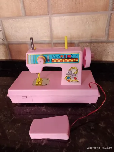 Máquina de costura infantil - Anos 80