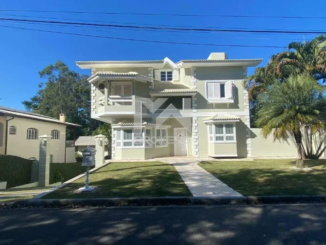 Casa à venda no Condomínio Estância Marambaia em Vinhedo - SP