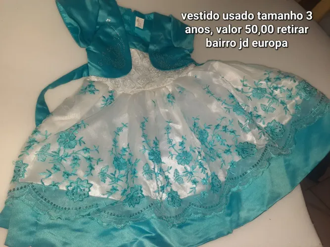 Vestido infantil usado