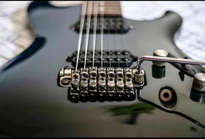 Ibanez Series S - S7320 (7 Cordas) C/ Seymour Duncan Invader Destro Preto (Usado)