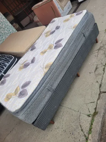 Cama Box Solteiro / ENTREGO 
