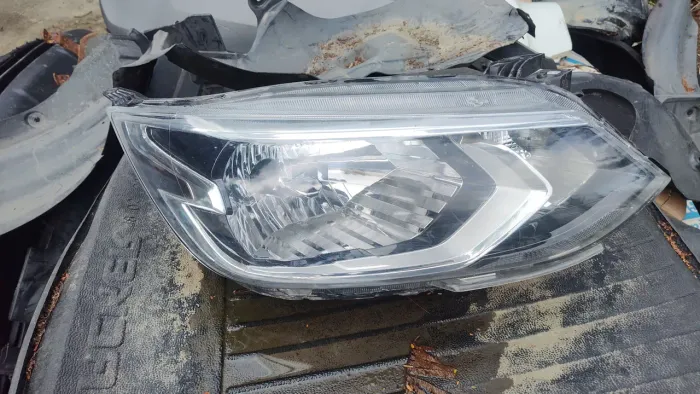 Farol Onix plus LT LTZ 2020 2021 2022 2023 2024 2025 original gm chevro.direito passageiro