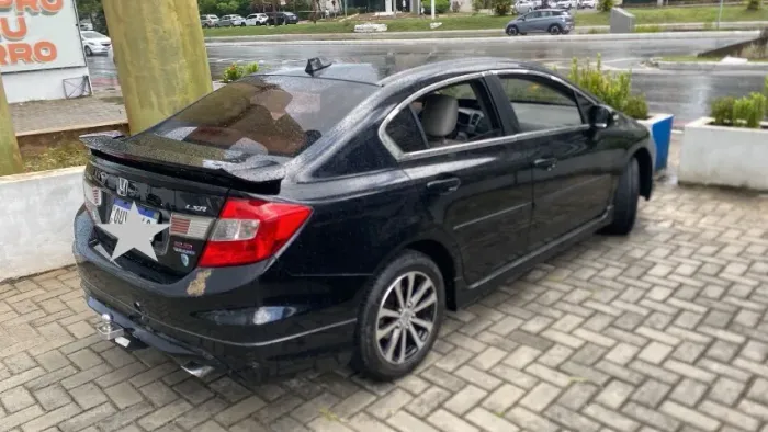 Honda Civic Sedan LXR 2.0 Flexone 16V Aut. 4P 2014