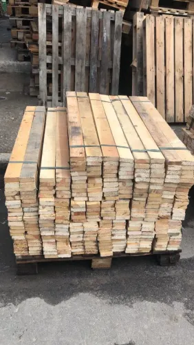Tábua de madeira para diversos usos ripas excelente para seu trabalho enviamos o rj