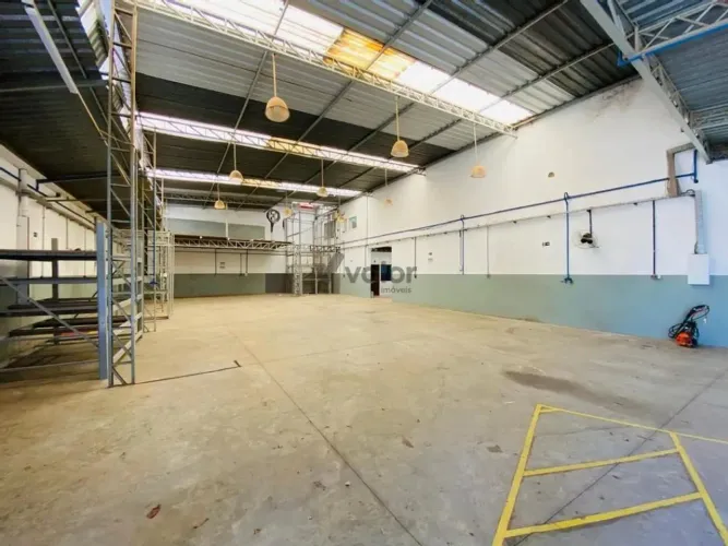 Galpão à venda e para alugar em Hortolândia, Jardim São Bento, com 648 m²
