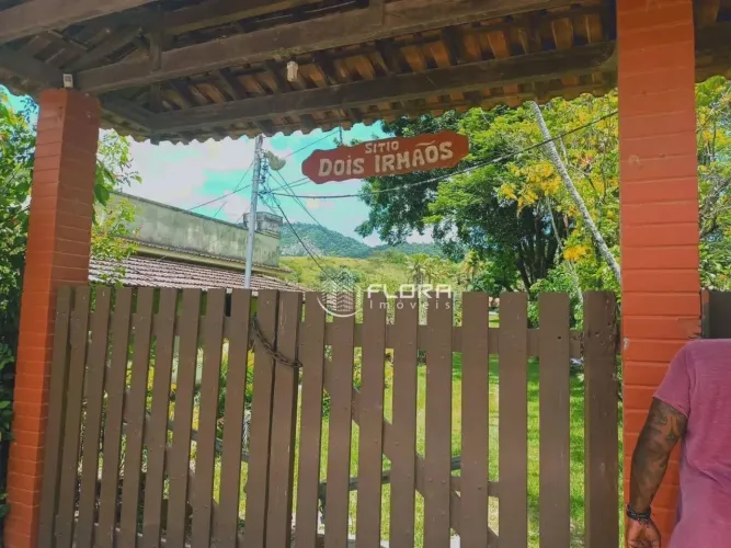 Chácara à venda, 75000 m² por R$ 800.000,00 - Centro (Pachecos) - Itaboraí/RJ