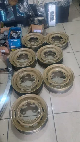 RODAS 5 FUROS ARO 15 ORIGINAL DO FUSCA KARMAN GUIA BUG 