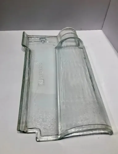 Telha Portuguesa de vidro ( caixa com 6 peças)