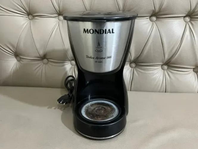 Cafeteira Elétrica Mondial sem Jarra