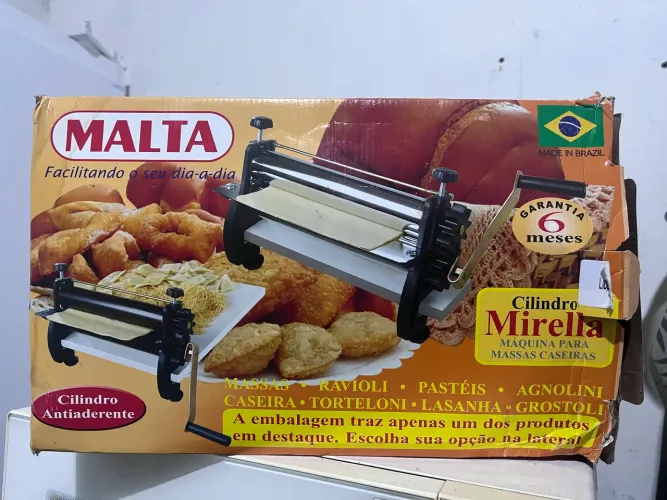 Cilindro Mirella