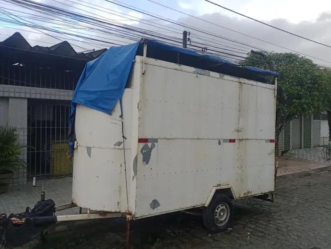 Vendo trailer muito bom era do meu uso de trabalho 