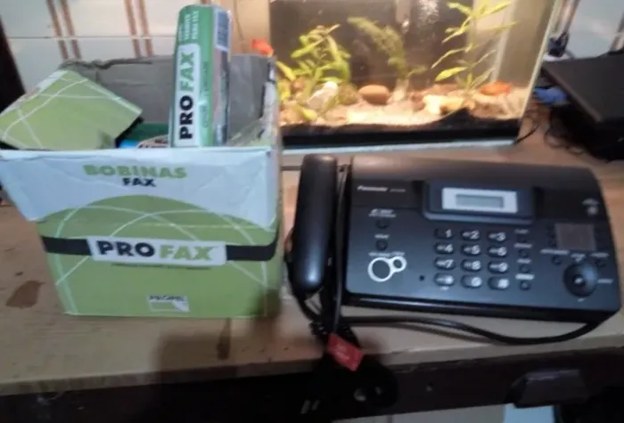 Aparelho de fone/fax Panasonic Modelo KX FT932