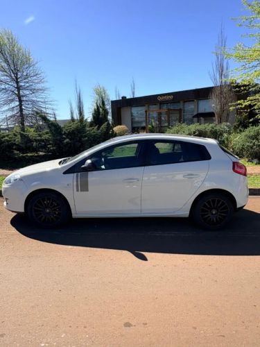 Imagem de Fiat Bravo Sporting 1.8 Dualogic Flex 16V 5P 2014