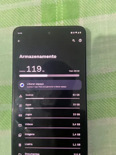 Moto g84 5g 256gb 700$