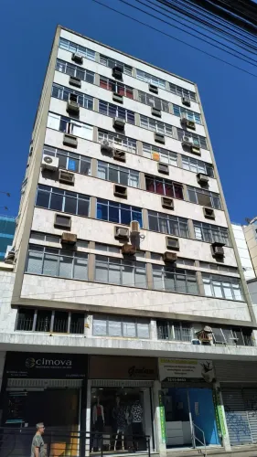 Sala mobiliada para locação no Centro