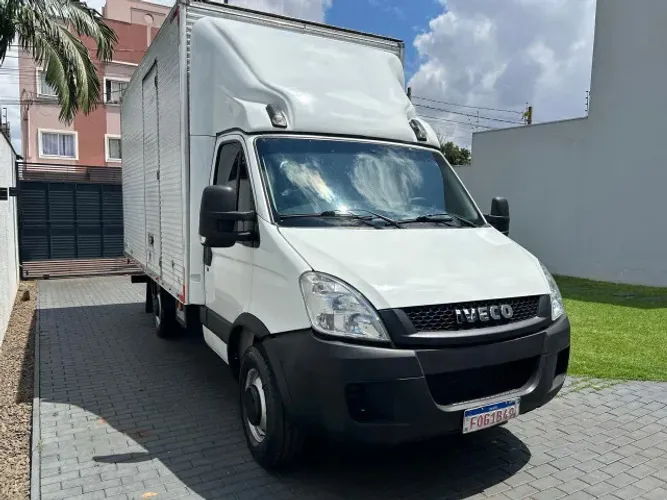 Iveco Daily Chassi 35s14 3.0 16V Diesel Mec. (e5) 2018