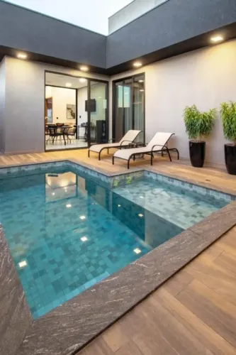Casa em Condomínio para aluguel e venda com 360m² e 3 quartos em Spazio Verde Comendador,