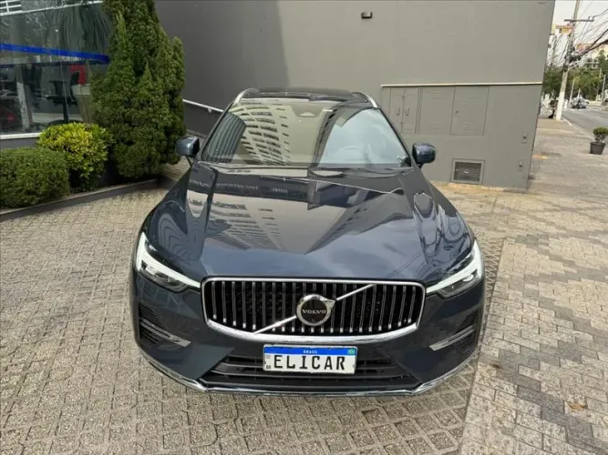 Volvo XC-60 T-8 Ultimate 2.0 AWD (híbrido) 2024