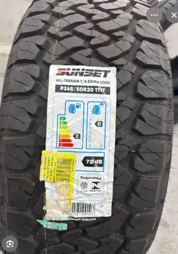 Pneu P265/50R20