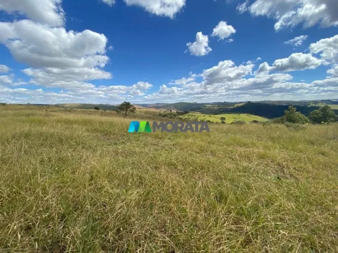 FAZENDA À VENDA - 178,24 HECTARES - TAPIRAÍ (MG)