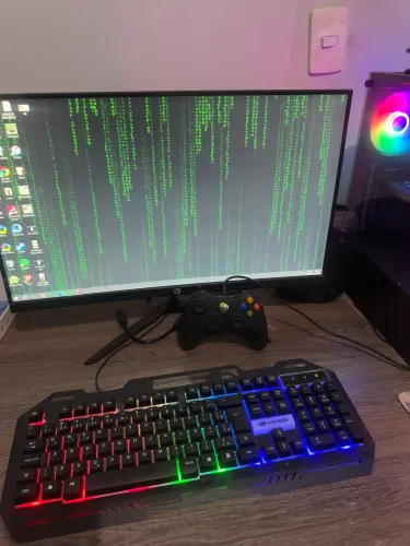 PC GAMER + CADEIRA GAMER