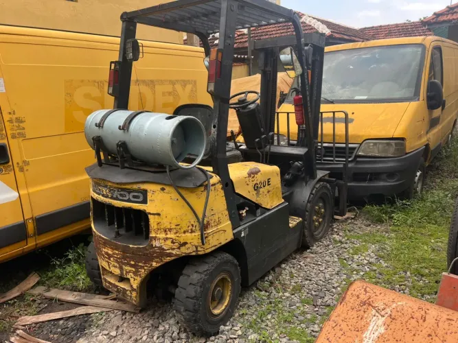 Empilhadeira DAEWOO