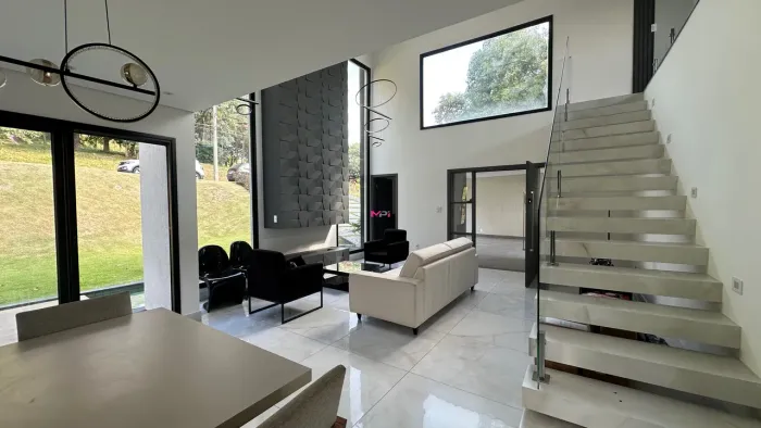 Casa a venda no condomínio Resedas Itupeva SP