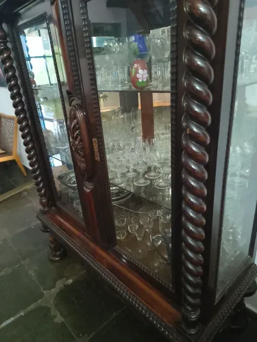 Cristaleira lindíssima antiga 