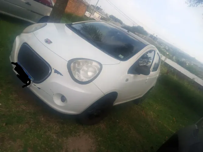 Geely GC2 1.0 12V 68cv 5P 2015