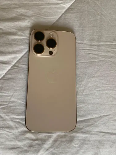 iPhone 16 PRO Titânio Deserto Seminovo 