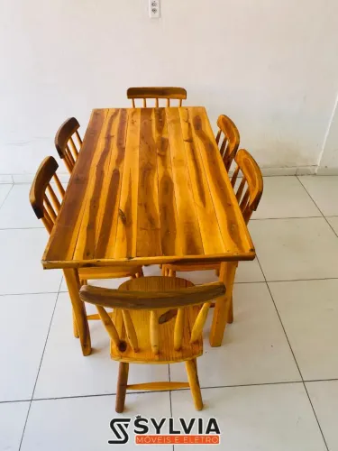 Conjunto fixo de madeira 