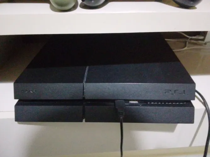 Playstation 4 fat