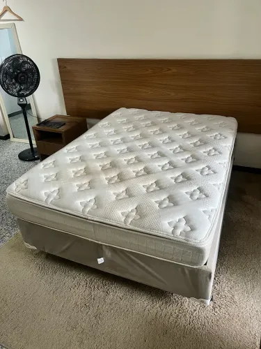 Cama Simmons Box Casal (Molas Ensacadas)