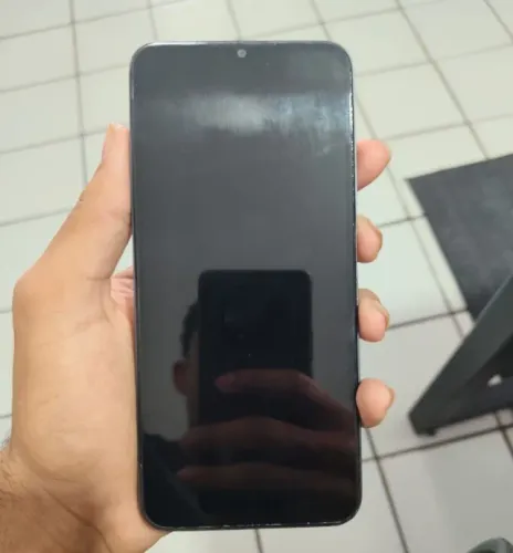 Realme C35 128GB Azul - Celular Usado com Excelente Custo-Benefício