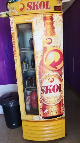 Freezer em pé para exposição 