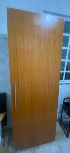 Porta de correr de madeira