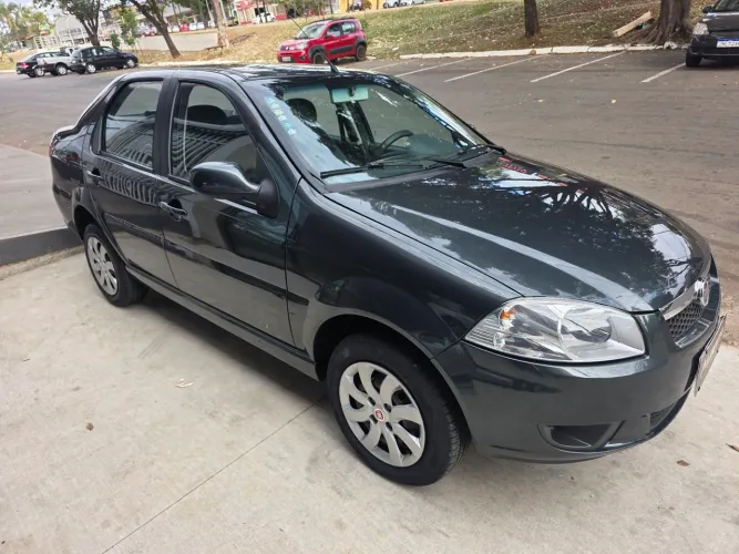Fiat Siena EL Celeb. 1.4 MPI Fire Flex 8V 4P 2014