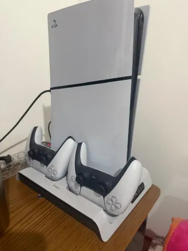 PLAYSTATION 5 - SLIM SONY - SSD 1TB - Edição Digital + 2 CONTROLES + 2 JOGOS + COOLER