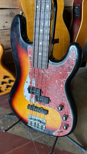 Contra baixo4 cordas  Precision Strimberg 