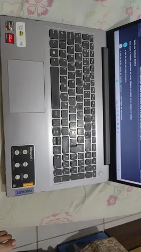 Notebook Lenovo Ryzen 5 5500U 8GB SSD 256GB 